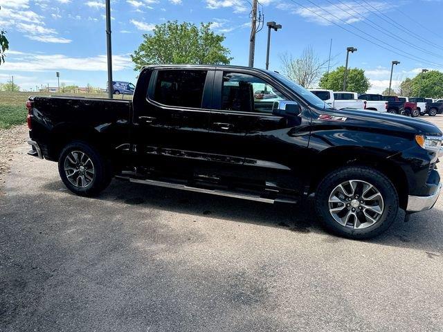 2024 Chevrolet Silverado 1500 Vehicle Photo in GREELEY, CO 80634-4125