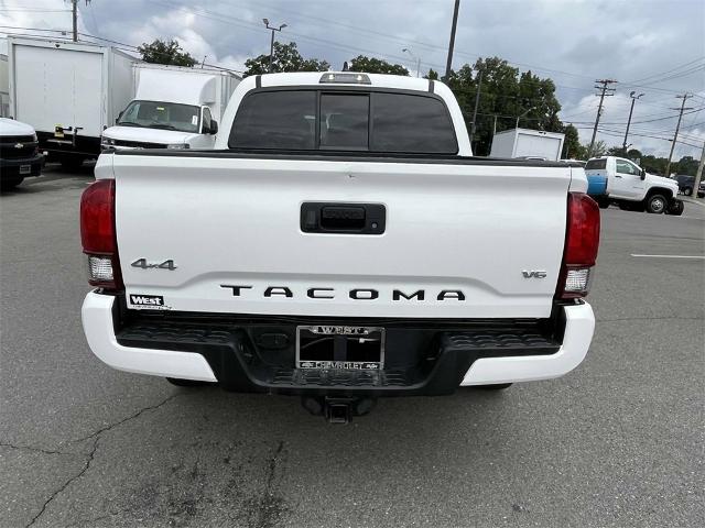 2022 Toyota Tacoma 4WD Vehicle Photo in ALCOA, TN 37701-3235