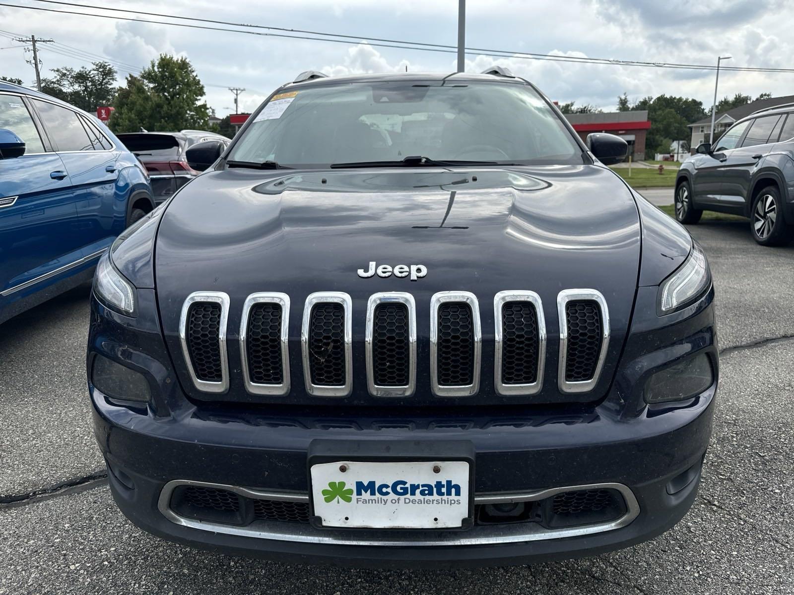 2016 Jeep Cherokee Vehicle Photo in Marion, IA 52302