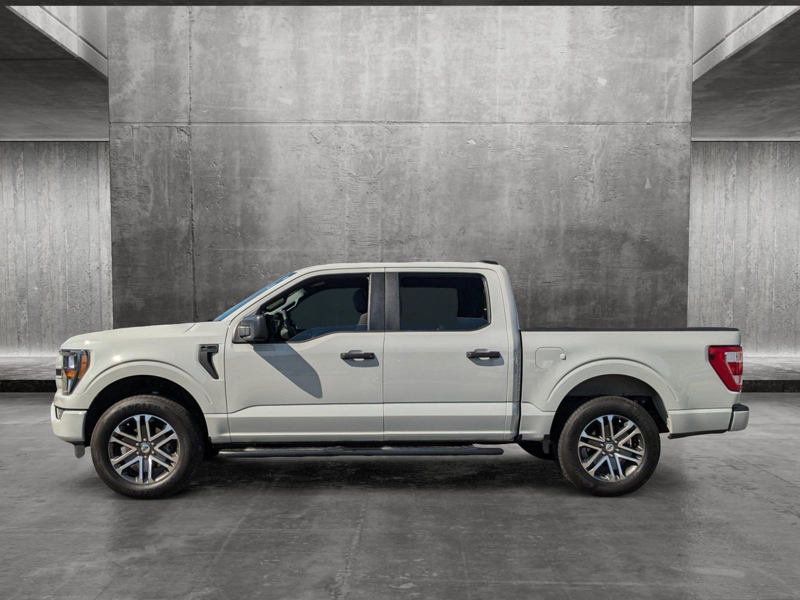 2023 Ford F-150 Vehicle Photo in St. Petersburg, FL 33713