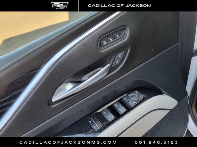 2021 Cadillac Escalade ESV Vehicle Photo in RIDGELAND, MS 39157-4406