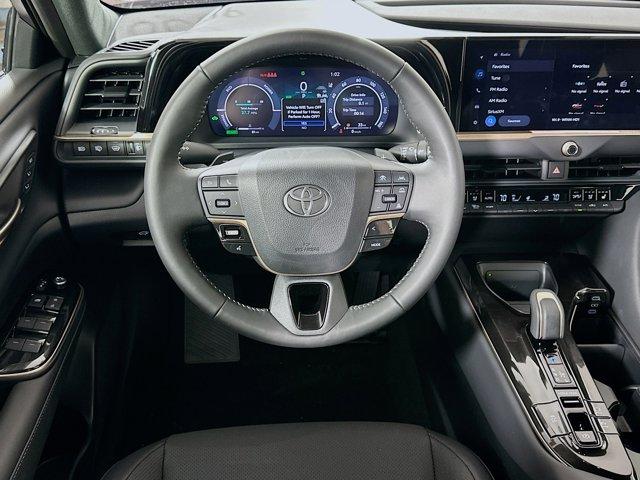 2025 Toyota Crown Signia Vehicle Photo in Flemington, NJ 08822