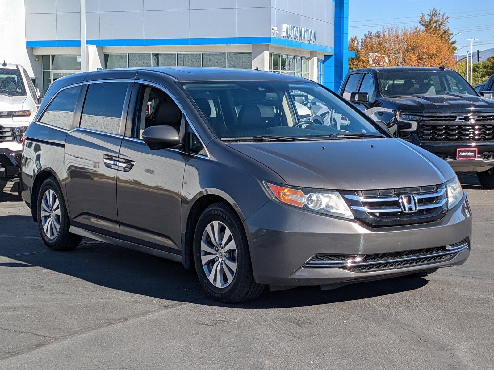 2015 Honda Odyssey Vehicle Photo in VALENCIA, CA 91355-1705