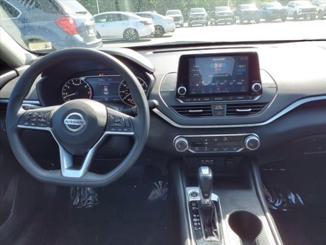 2020 Nissan Altima Vehicle Photo in EMPORIA, VA 23847-1235