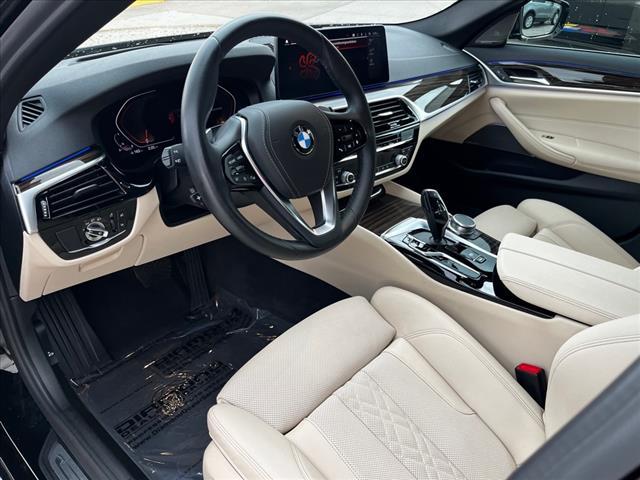 2021 BMW 5 Series Vehicle Photo in TAMPA, FL 33612-3404