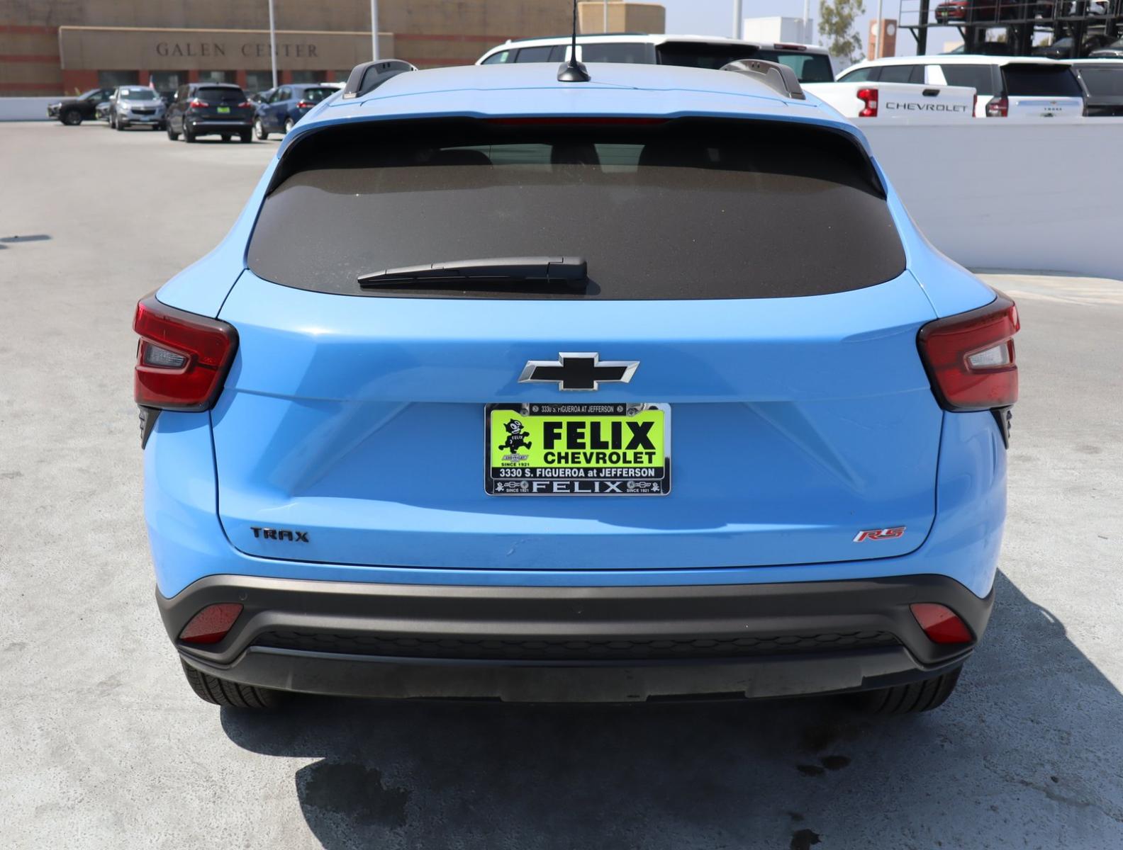 2024 Chevrolet Trax Vehicle Photo in LOS ANGELES, CA 90007-3794