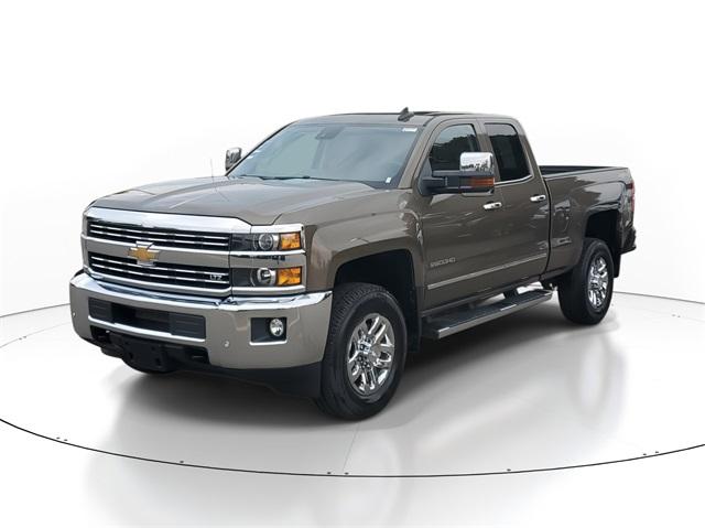 2015 Chevrolet Silverado 2500HD Built After Aug 14 Vehicle Photo in GRAND BLANC, MI 48439-8139