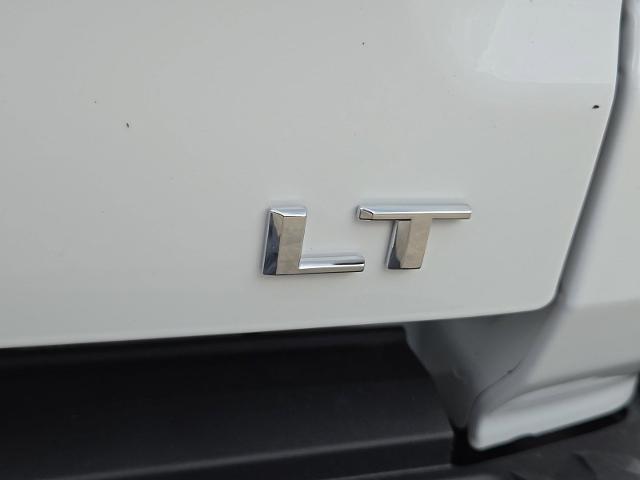 2024 Chevrolet Colorado Vehicle Photo in CROSBY, TX 77532-9157