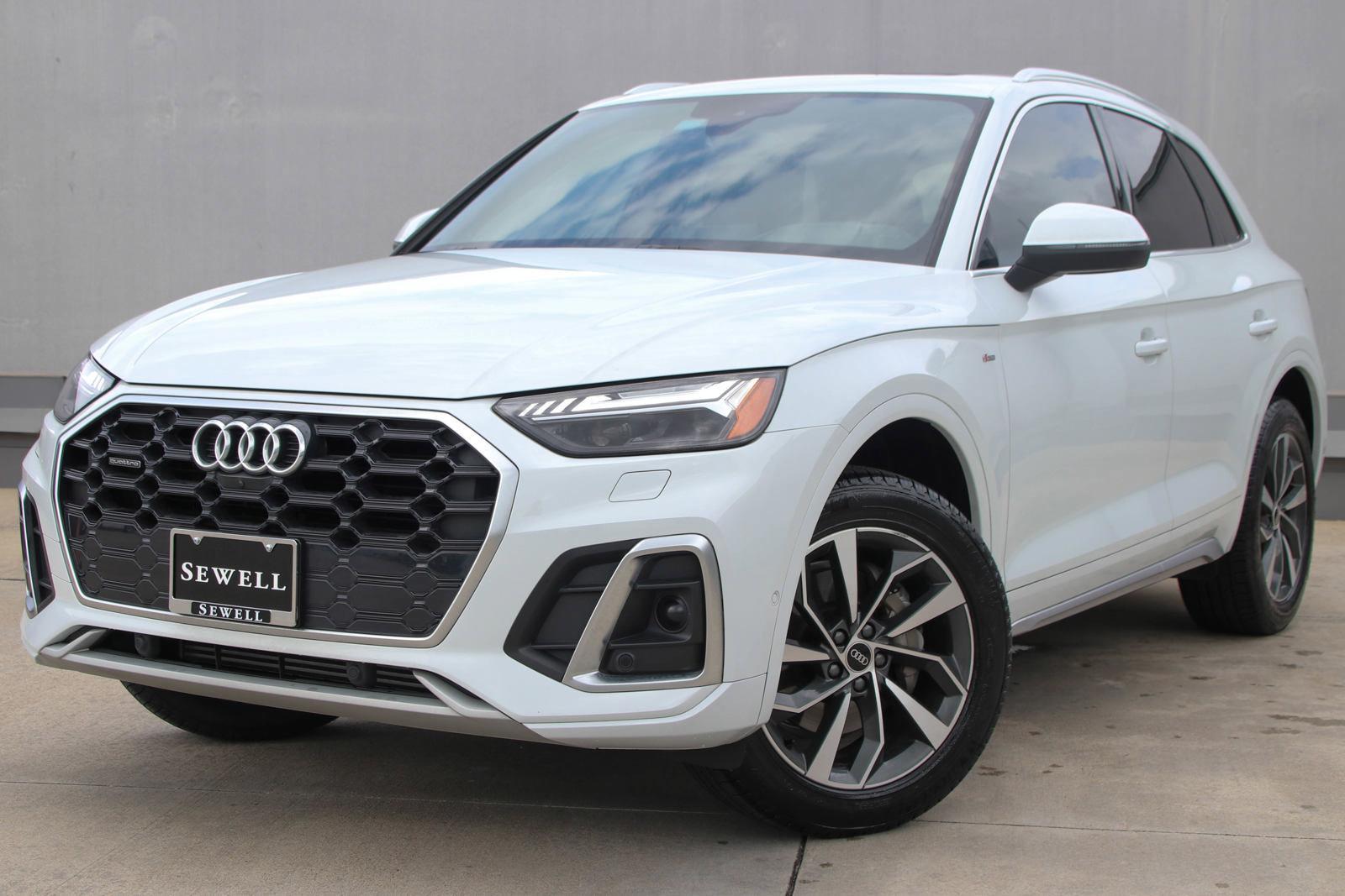 2022 Audi Q5 Vehicle Photo in SUGAR LAND, TX 77478