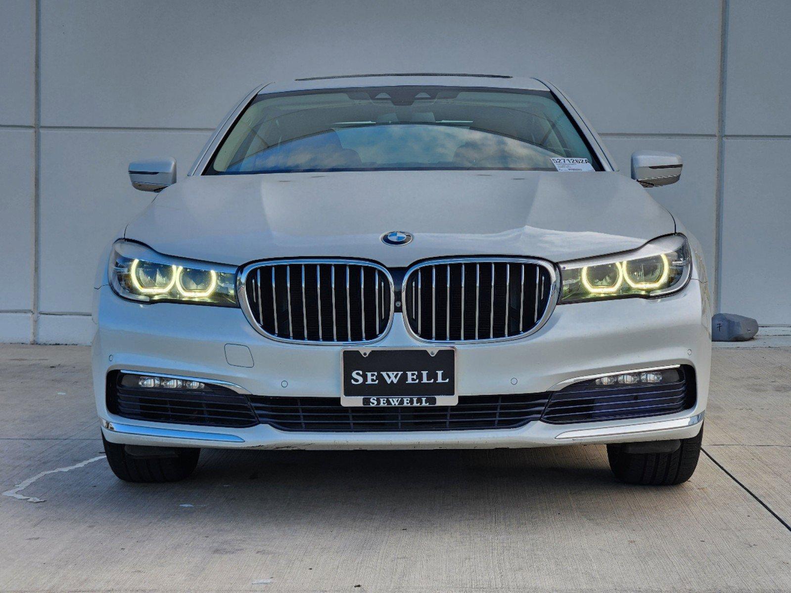 2017 BMW 740i Vehicle Photo in PLANO, TX 75024