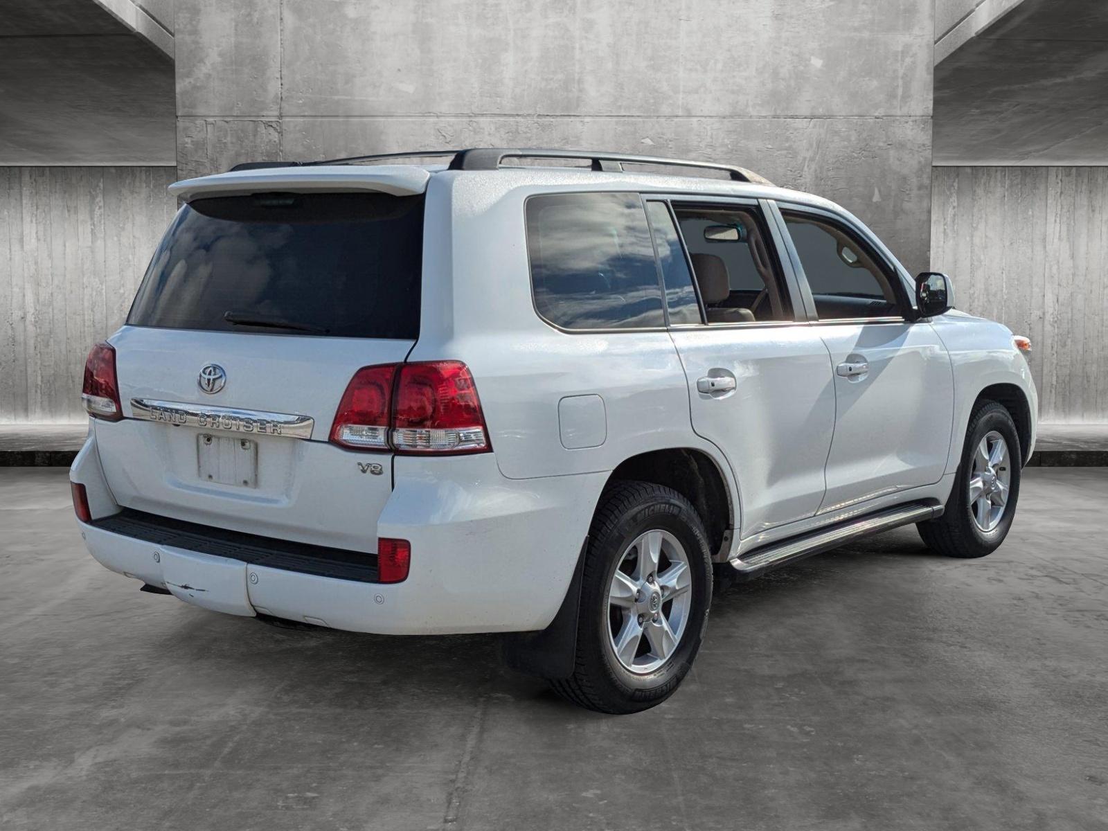 2008 Toyota Land Cruiser Vehicle Photo in Corpus Christi, TX 78415