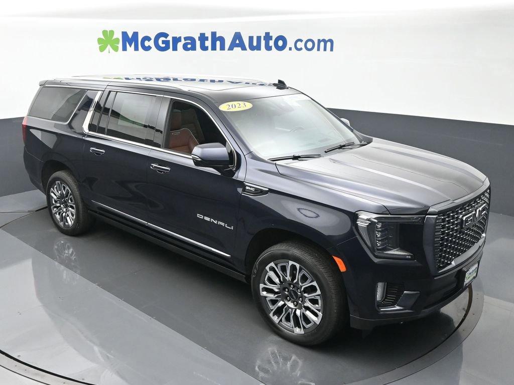 2023 GMC Yukon XL Vehicle Photo in Cedar Rapids, IA 52402