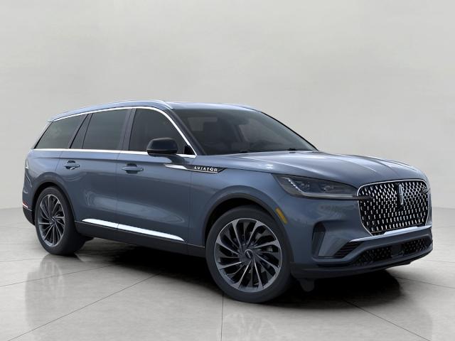 2025 Lincoln Aviator Vehicle Photo in Neenah, WI 54956