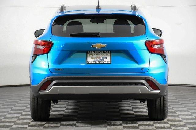 2025 Chevrolet Trax Vehicle Photo in PUYALLUP, WA 98371-4149