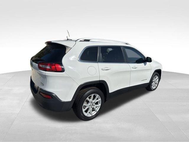 2016 Jeep Cherokee Vehicle Photo in MEDINA, OH 44256-9631