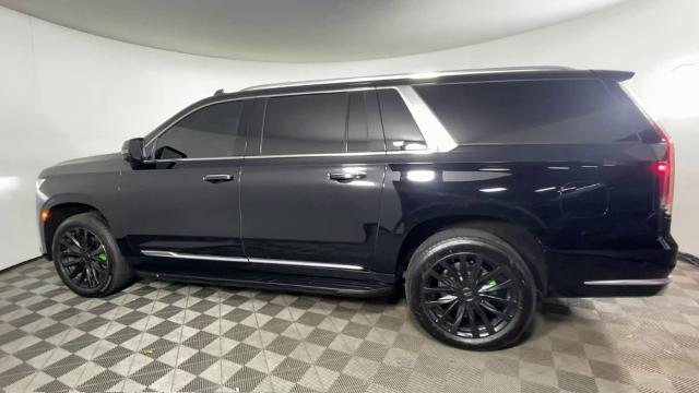 2023 Cadillac Escalade ESV Vehicle Photo in ALLIANCE, OH 44601-4622