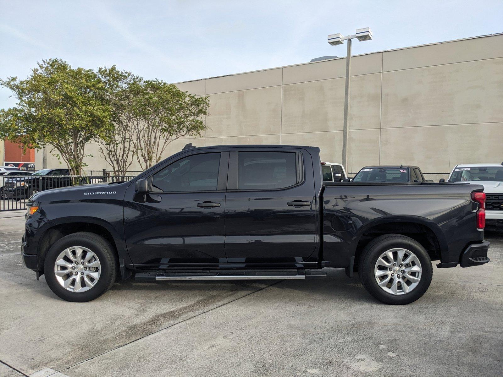 2022 Chevrolet Silverado 1500 Vehicle Photo in MIAMI, FL 33172-3015