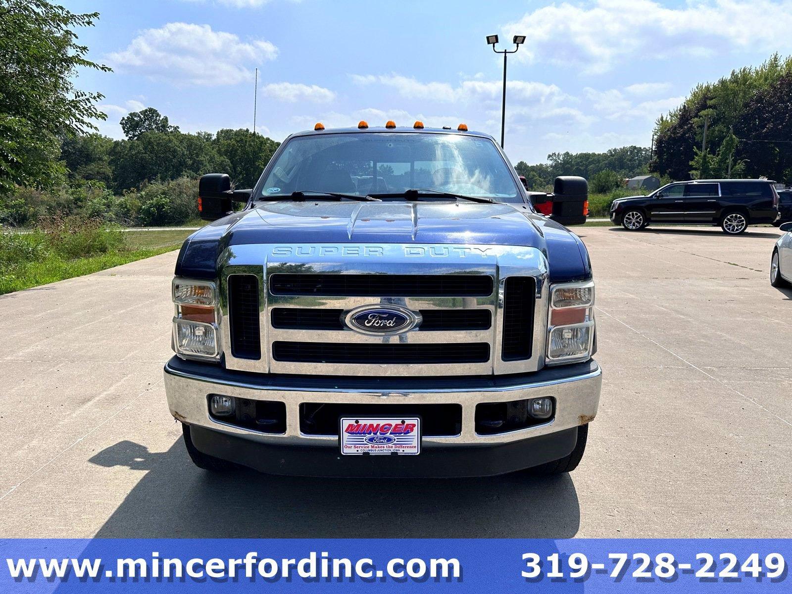 Used 2010 Ford F-250 Super Duty Lariat with VIN 1FTSW2BYXAEB35982 for sale in Columbus Junction, IA