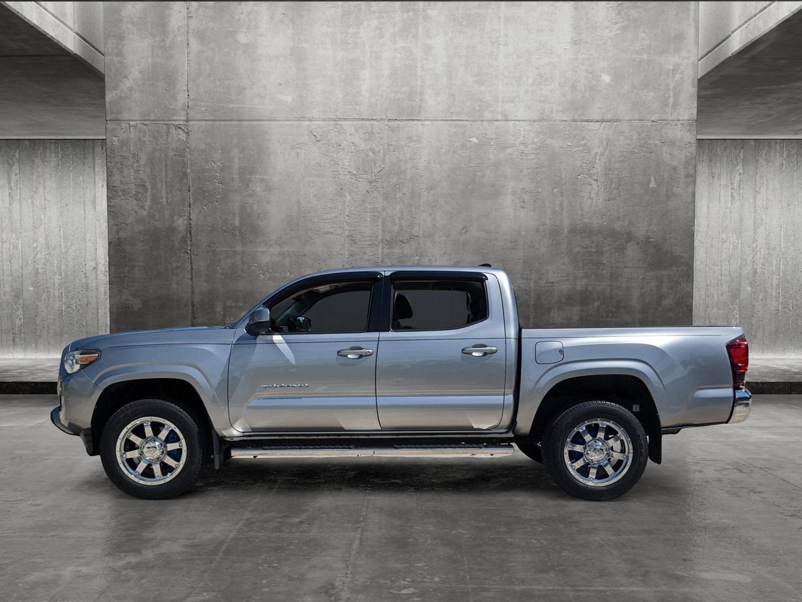 2019 Toyota Tacoma 2WD Vehicle Photo in Davie, FL 33331