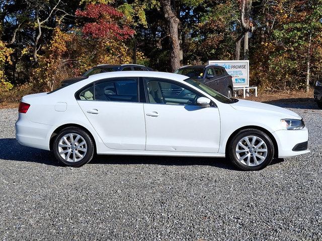 2014 Volkswagen Jetta Sedan Vehicle Photo in CAPE MAY COURT HOUSE, NJ 08210-2432