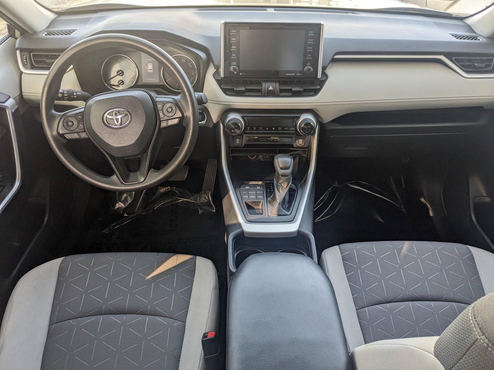 2020 Toyota RAV4 Vehicle Photo in Tampa, FL 33614