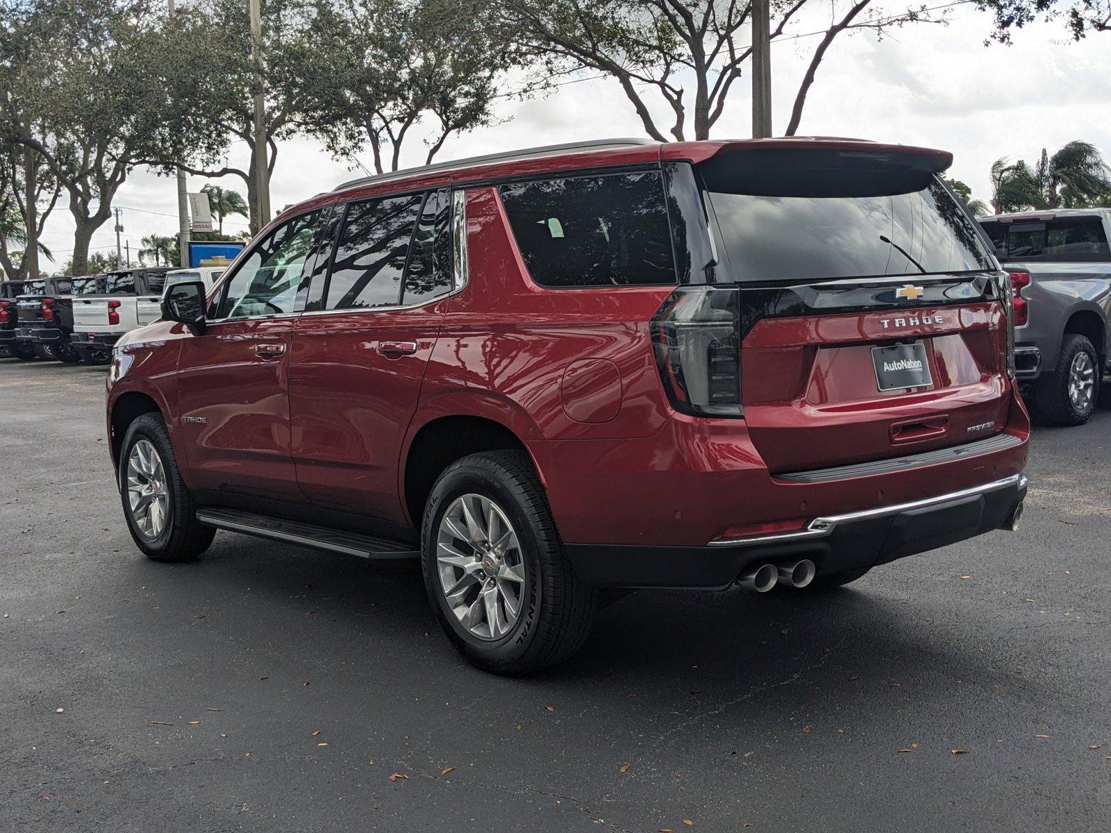 2025 Chevrolet Tahoe Vehicle Photo in GREENACRES, FL 33463-3207