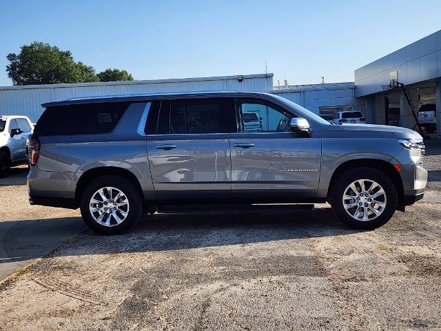 2021 Chevrolet Suburban Vehicle Photo in PARIS, TX 75460-2116