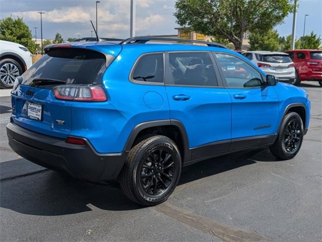 2023 Jeep Cherokee Vehicle Photo in AURORA, CO 80012-4011