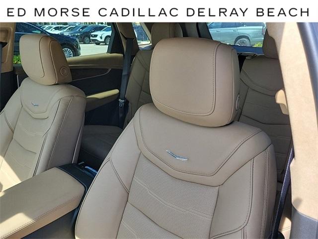 2024 Cadillac XT5 Vehicle Photo in DELRAY BEACH, FL 33483-3294