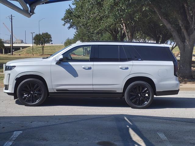 2022 Cadillac Escalade Vehicle Photo in Denton, TX 76205