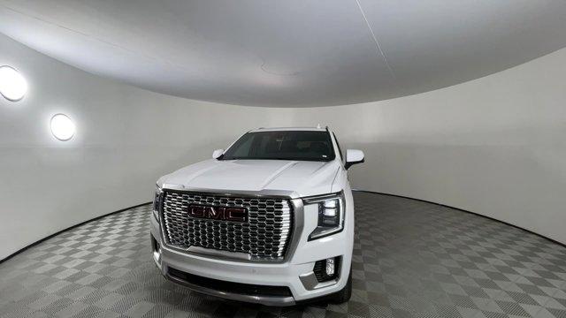 2024 GMC Yukon XL Vehicle Photo in GILBERT, AZ 85297-0402