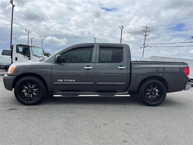 2010 Nissan Titan Vehicle Photo in ALCOA, TN 37701-3235