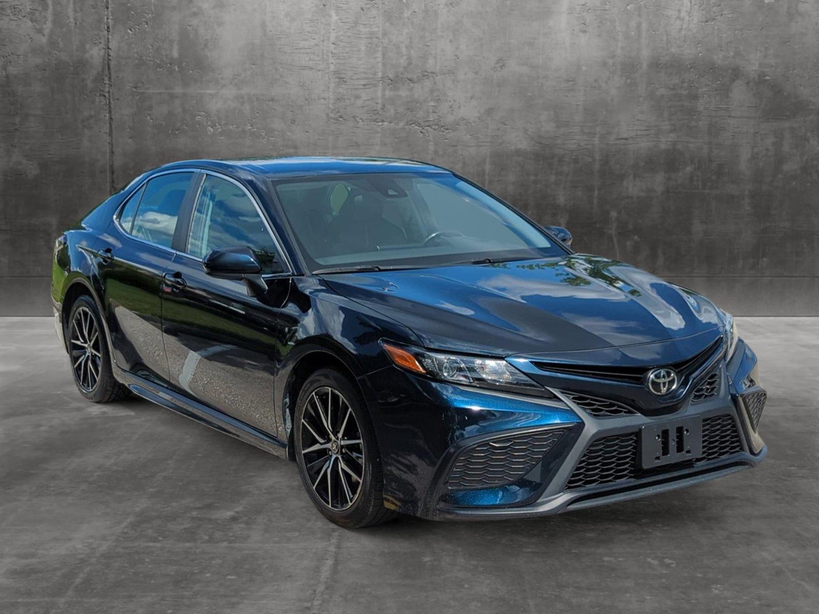 2021 Toyota Camry Vehicle Photo in Ft. Myers, FL 33907