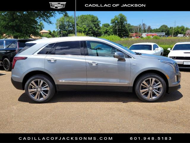 2024 Cadillac XT5 Vehicle Photo in RIDGELAND, MS 39157-4406