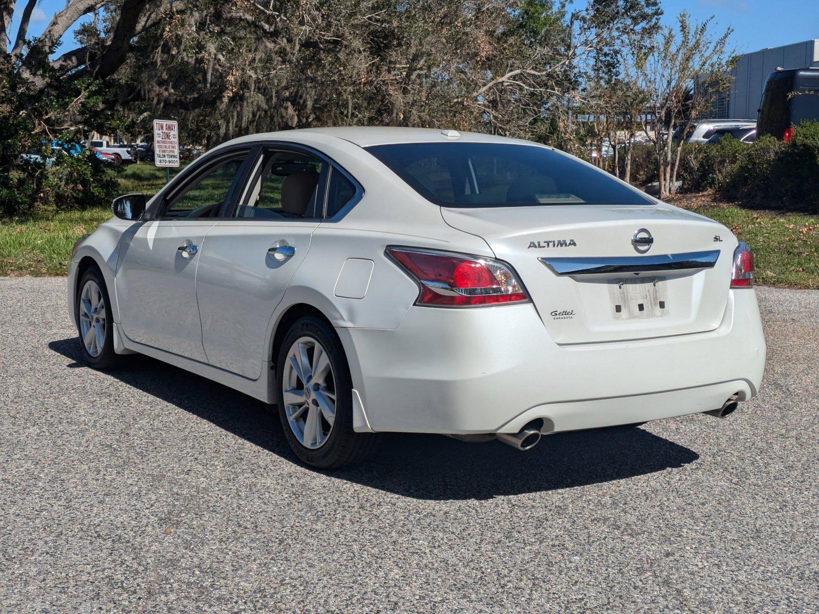 2015 Nissan Altima Vehicle Photo in Sarasota, FL 34231