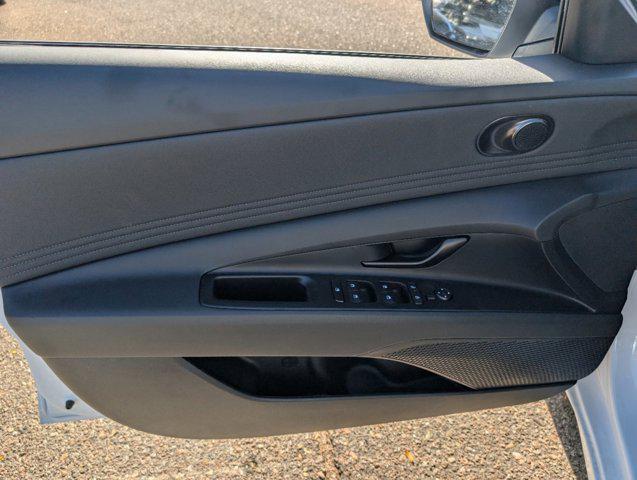 2025 Hyundai ELANTRA Vehicle Photo in Greeley, CO 80634