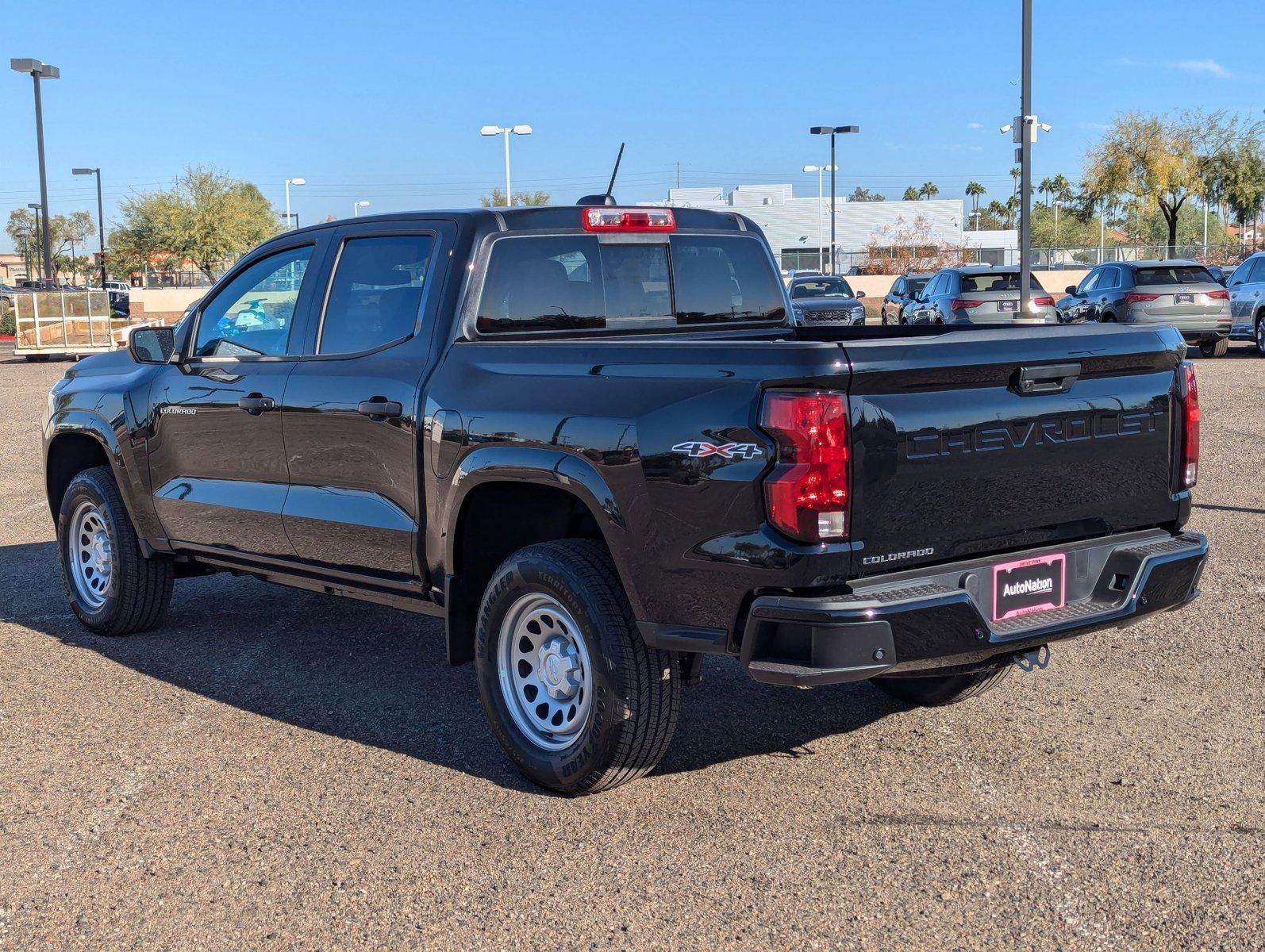 2024 Chevrolet Colorado Vehicle Photo in PEORIA, AZ 85382-3715