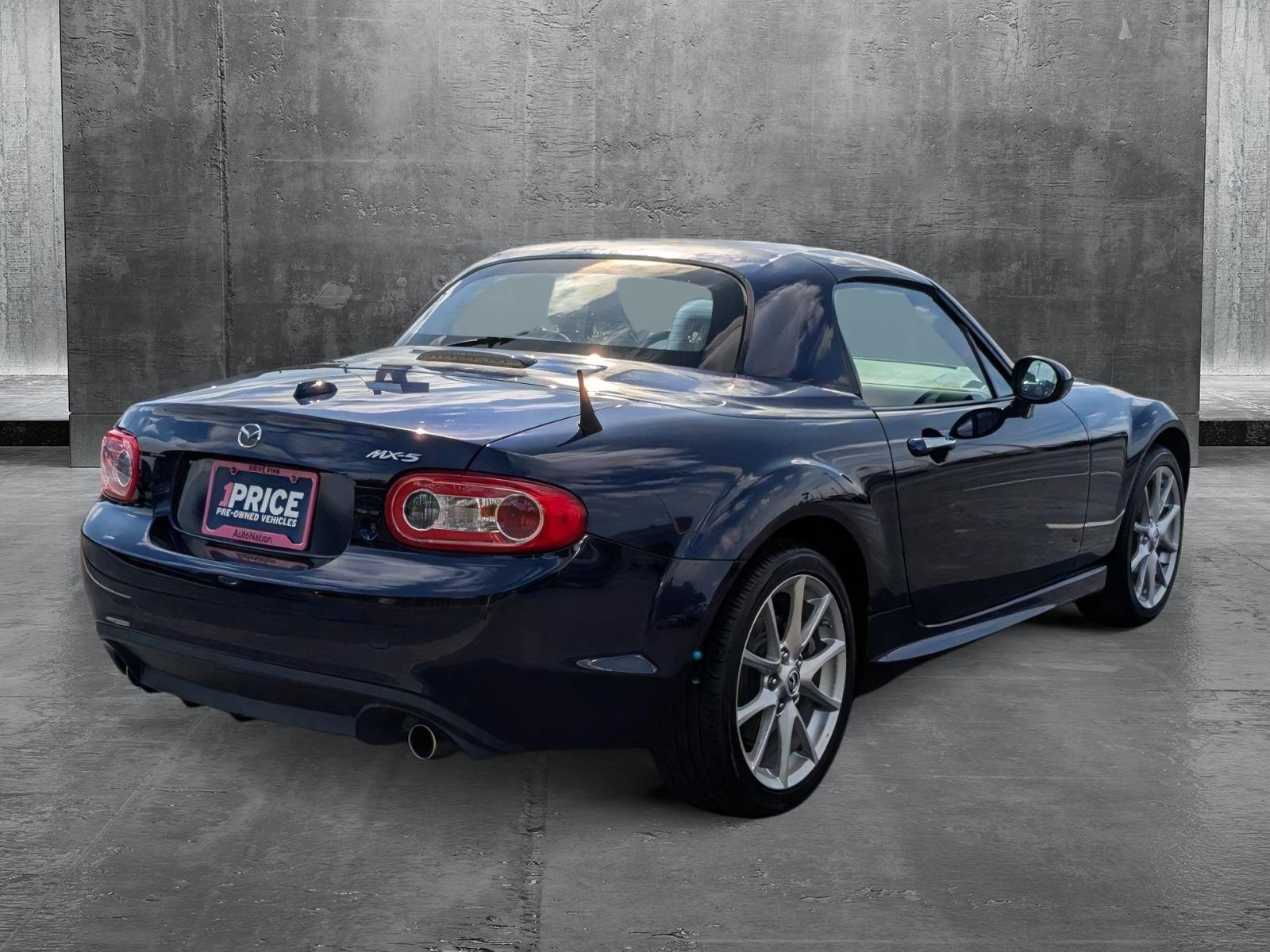 2012 Mazda MX-5 Miata Vehicle Photo in Panama City, FL 32401