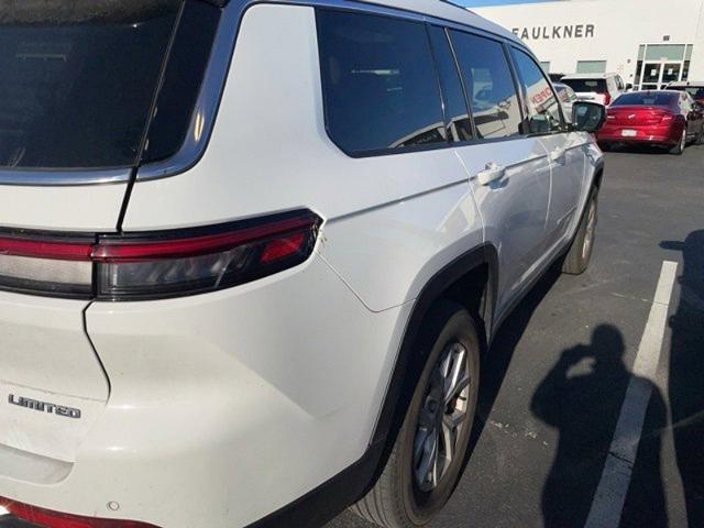 2023 Jeep Grand Cherokee L Vehicle Photo in TREVOSE, PA 19053-4984