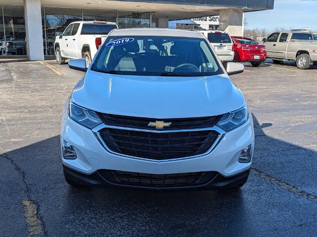 Used 2019 Chevrolet Equinox LT with VIN 2GNAXKEV2K6155361 for sale in Villa Park, IL