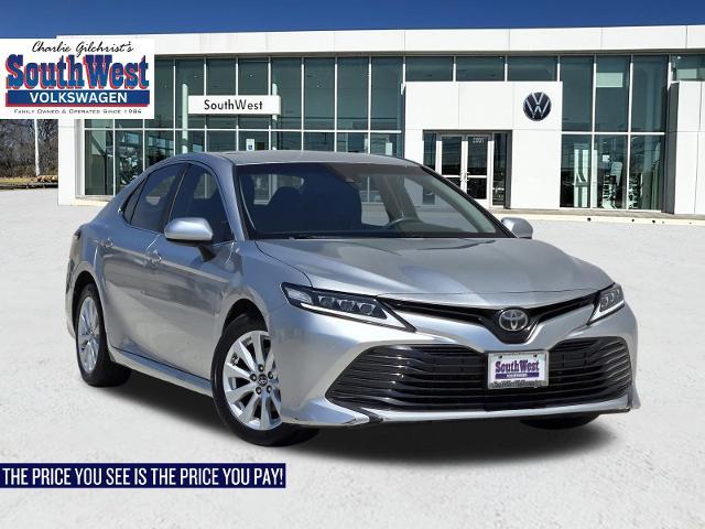 2018 Toyota Camry Vehicle Photo in Weatherford, TX 76087