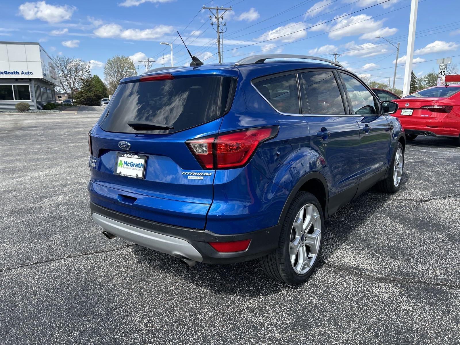 2019 Ford Escape Vehicle Photo in Cedar Rapids, IA 52402