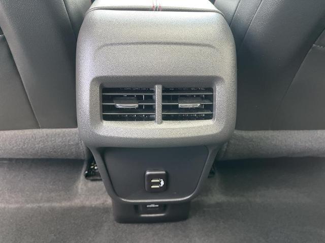 2023 Chevrolet Equinox Vehicle Photo in GREEN BAY, WI 54302-3701