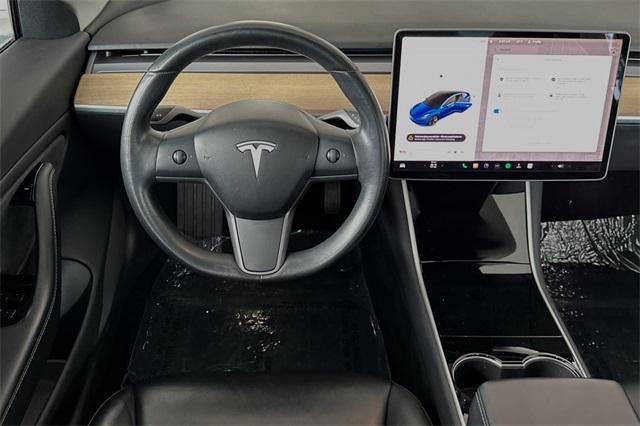 2018 Tesla Model 3 Vehicle Photo in ELK GROVE, CA 95757-8703