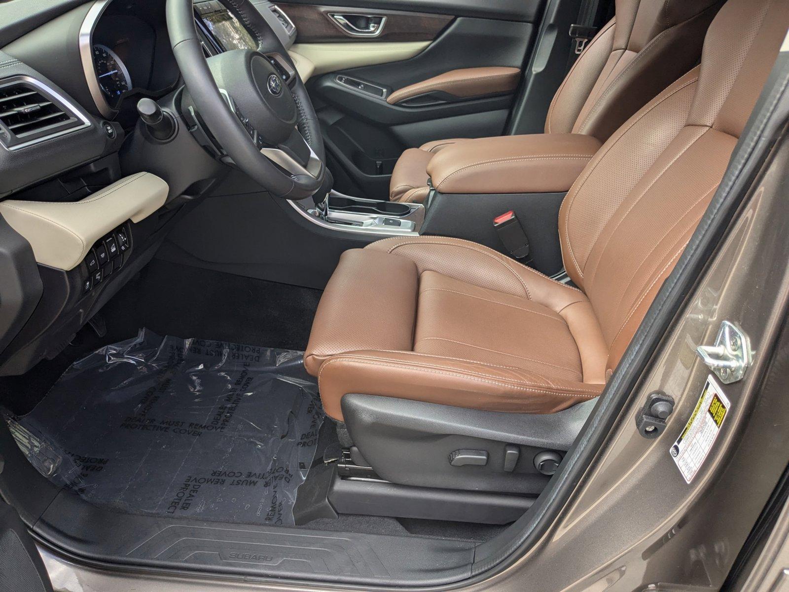 2021 Subaru Ascent Vehicle Photo in Miami, FL 33015