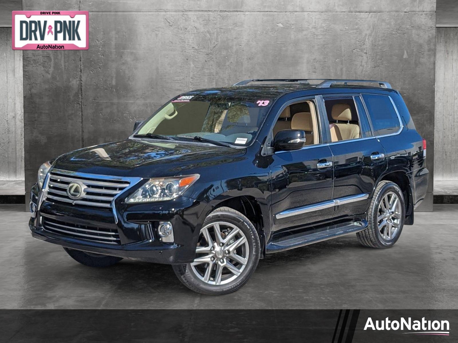 2013 Lexus LX 570 Vehicle Photo in Tampa, FL 33614