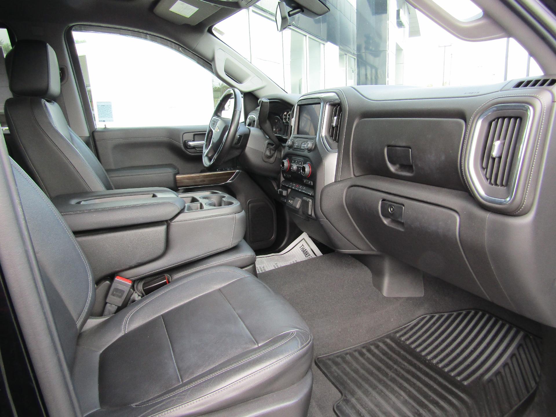 2020 Chevrolet Silverado 1500 Vehicle Photo in GREENVILLE, OH 45331-1026