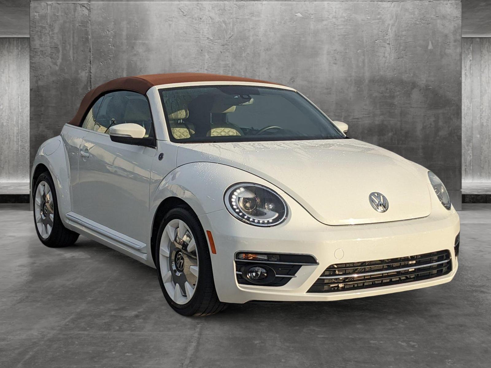 2019 Volkswagen Beetle Convertible Vehicle Photo in MIAMI, FL 33172-3015