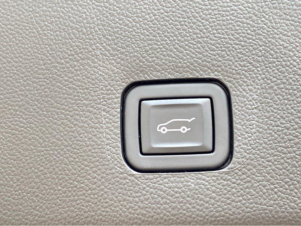 2023 Chevrolet Traverse Vehicle Photo in SAVANNAH, GA 31406-4513