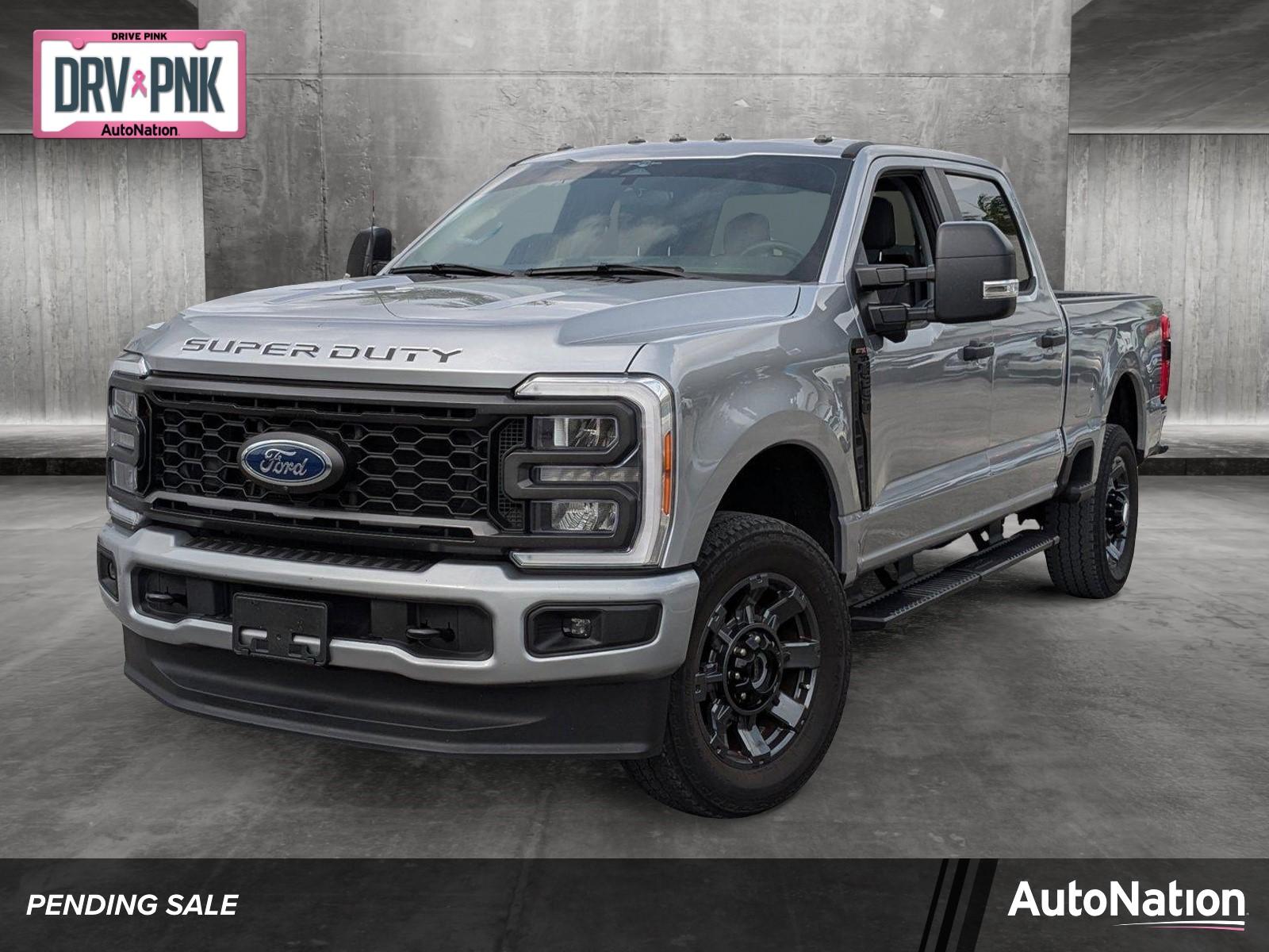 2023 Ford Super Duty F-250 SRW Vehicle Photo in Miami, FL 33015